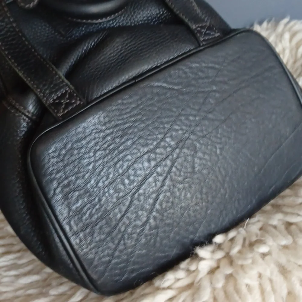 Coach  vintage  leather backpack - Picture 15 of 16